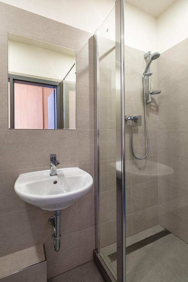 Hotel Zimni Stadion Slany Ngoại thất bức ảnh